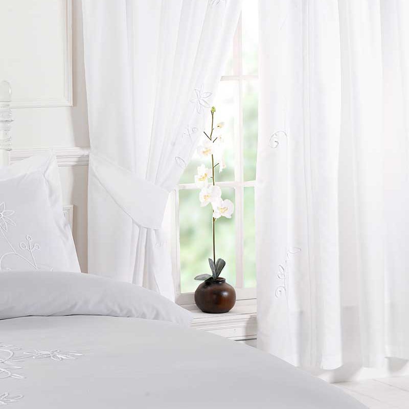 Plain White Curtains, white winter lighting